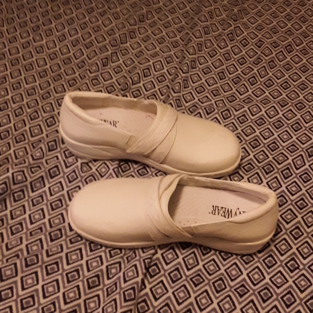 Nurse shoes